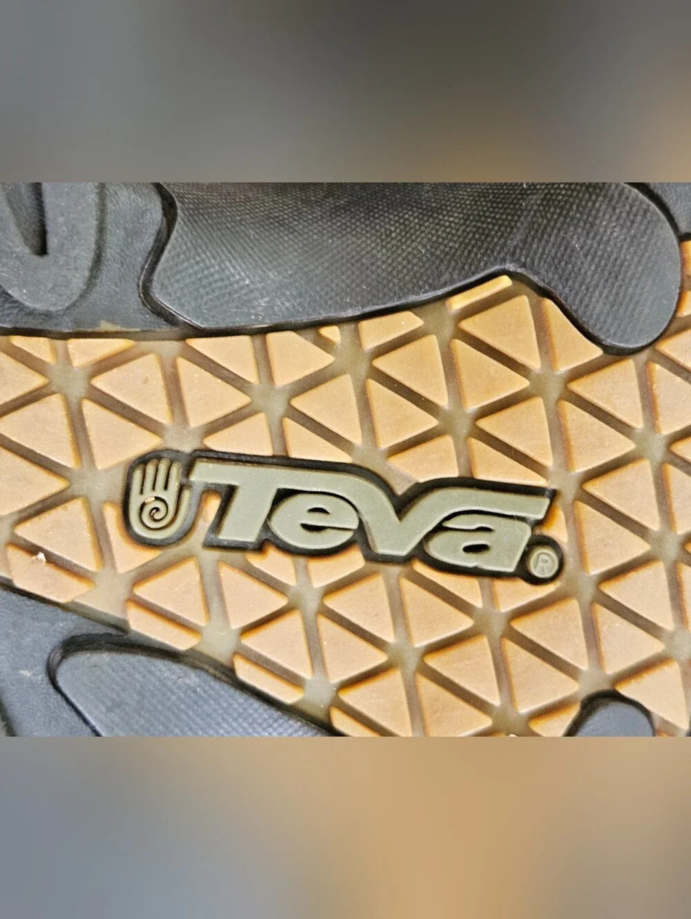 Teva Men's Brown Leather Sport Hiking Walking Sandals Size 11